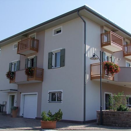 Apartmán Agritur Fior Di Melo Nanno Exteriér fotografie